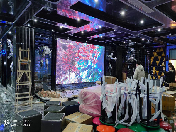 关岭室内P2.5全彩显示屏